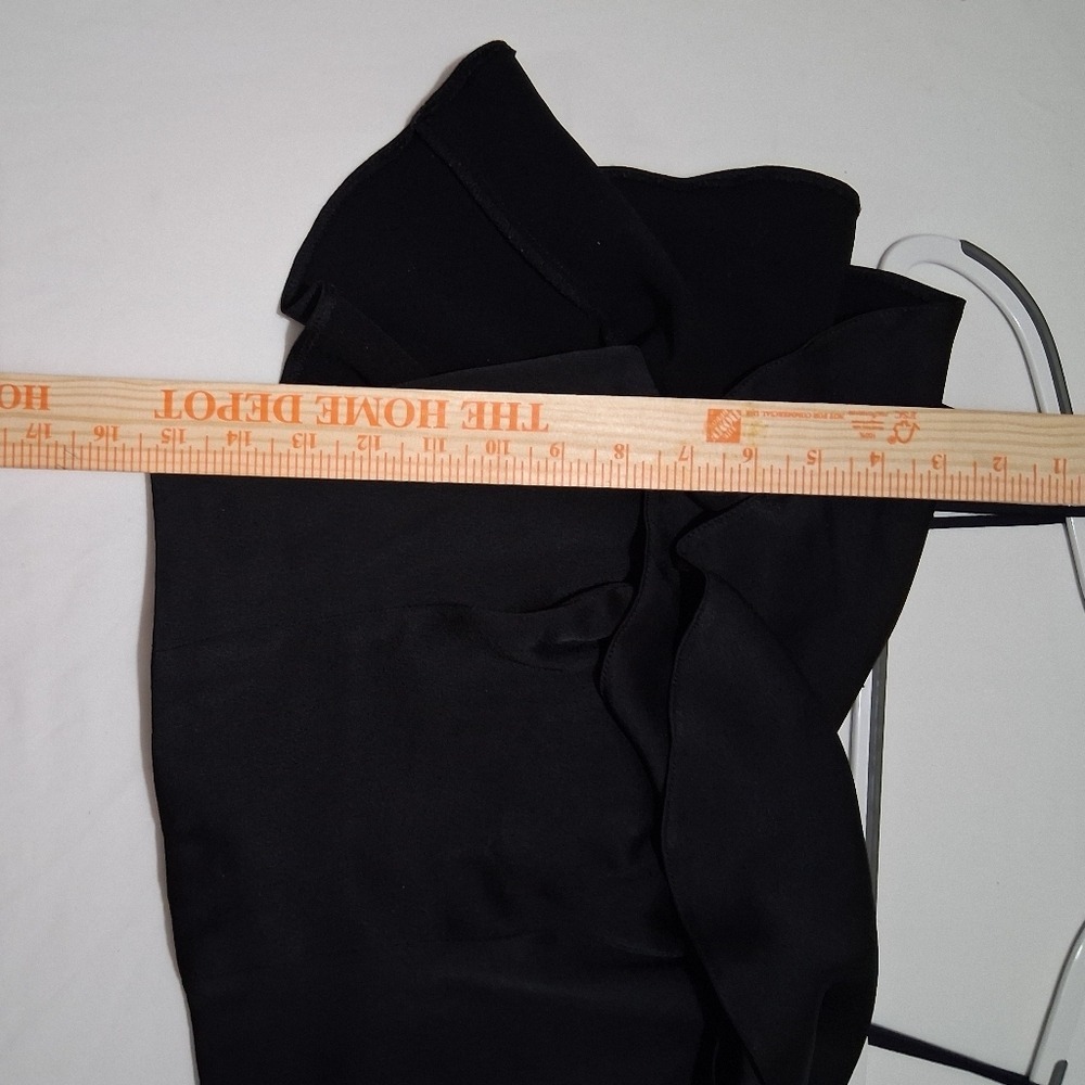 EUC TOPSHOP‎ Sz. 0 Black Ruffled Spagetti Strap Crop Top. - Picture 4 of 7